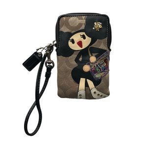 Vintage Rare Coach x Poppy Chan Limited Edition Pepper Wristlet/Wallet